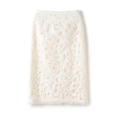 モザイクモチーフエンブロイダリー Iラインミディスカート