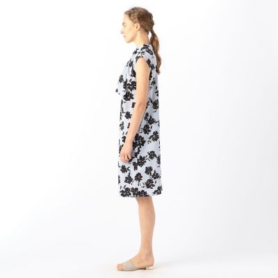 シャドーフラワープリント ボウタイワンピース | maison TOMORROWLAND