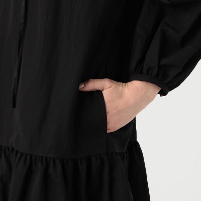 ハイカウントギャバジン　フリルネックギャザーワンピース