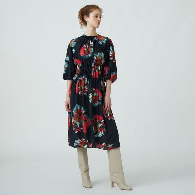 【美品】kate spade フラワープリントシャーリングワンピース　ミモレ丈 コートペイントフラワープリント シャーリングワンピース