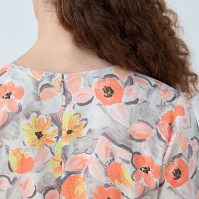 極美品　トゥモローランド　フラワープリント　ウエストギャザーワンピース　オレンジ 極美品 トゥモローランド フラワープリント ウエストギャザー