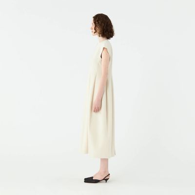 スティフダブルクロス　バレルシルエットワンピース