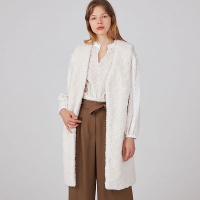 ランダムファー　Ｖネックロングジレ