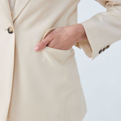 ハイツイストビエラ 1Bテーラードジャケット | maison TOMORROWLAND