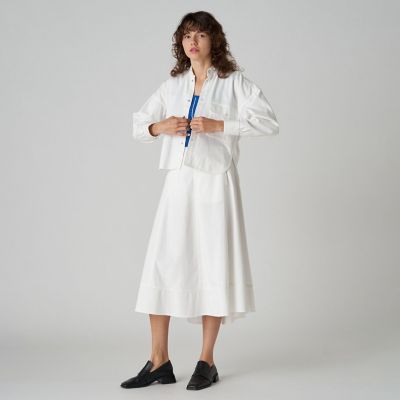 美品 トゥモローランド MACPHEE ライトオンスデニムクロップドシャツ 白 ライトオンスデニム クロップドシャツ | maison TOMORROWLAND/メゾン