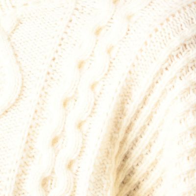 エアヤーンケーブル　クルーネックプルオーバー
