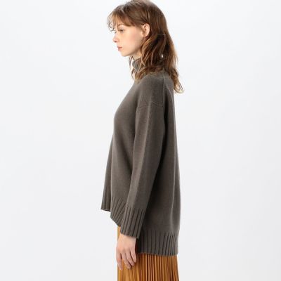 【極美品】TOMORROWLANDカシミヤ混タートルニットプルオーバー ラムカシミヤ タートルネックプルオーバー | maison TOMORROWLAND