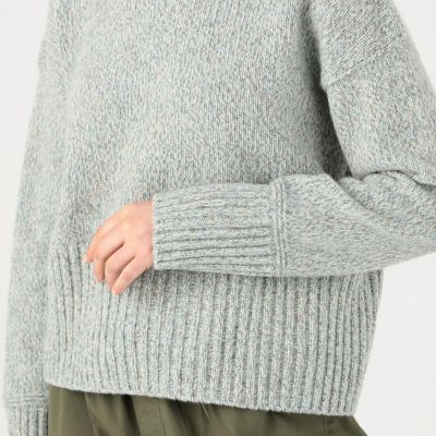 ファインウール　タートルネックプルオーバー