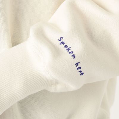 【別注】ｍａｙｕｍｉ　ｙａｍａｓｅ×ＴＯＭＯＲＲＯＷＬＡＮＤ　コットンプリント　フーデッドプルオーバー