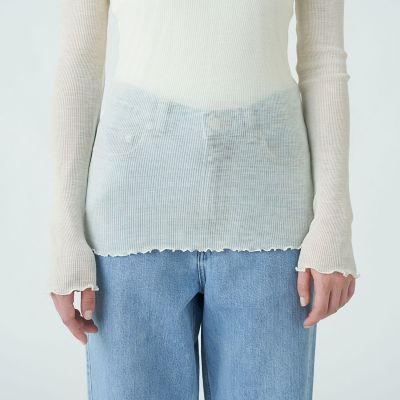 テクノリブ　タートルネックプルオーバー