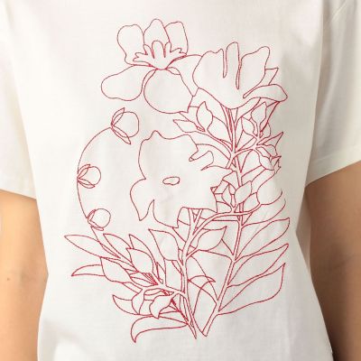 ボタニカルエンブロイダリー　Ｔシャツ