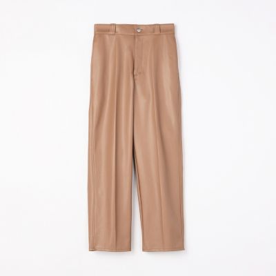 フェイクレザー　テーパードクロップドパンツ