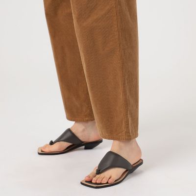 コットンストレッチコーデュロイ　タックワイドパンツ
