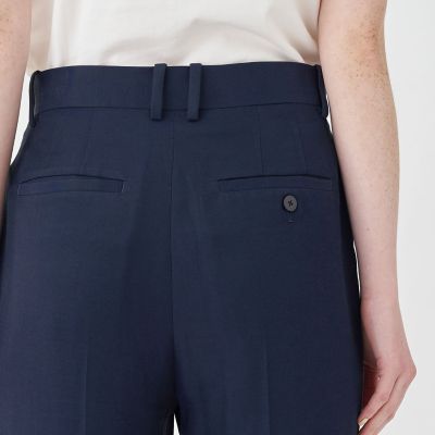 コットンアセテートツイル　タックフレアパンツ