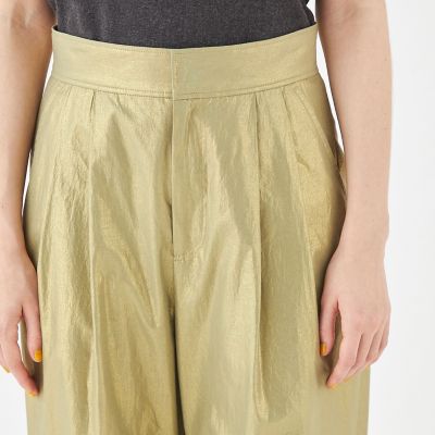 ホイルプリント　タックテーパードパンツ
