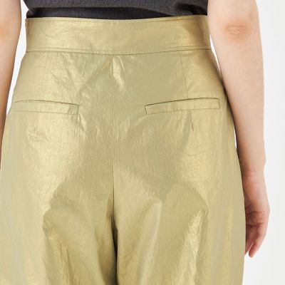 ホイルプリント　タックテーパードパンツ