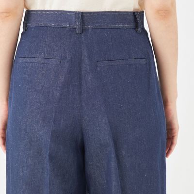 リアクティブデニム　タックテーパードパンツ
