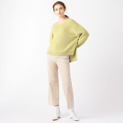 ワイドウェールコーデュロイ　セミフレアクロップドパンツ