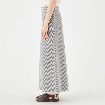 ヒッコリーストライプデニム　セミフレアマキシスカート