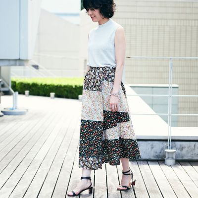 ＜maison TOMORROWLAND＞コットンフラワープリント　アシンメトリーラップスカート