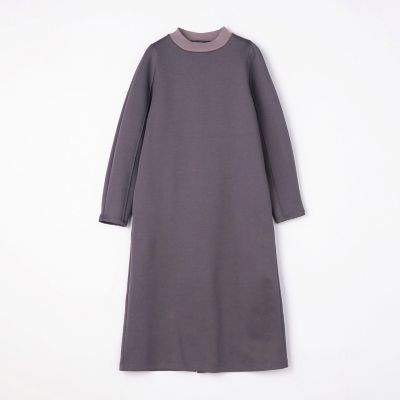 コットンポリエステルダンボール　スタンドネックワンピース