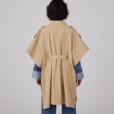 Elegant Embroidered Classical Cape Coat – ManusMachina