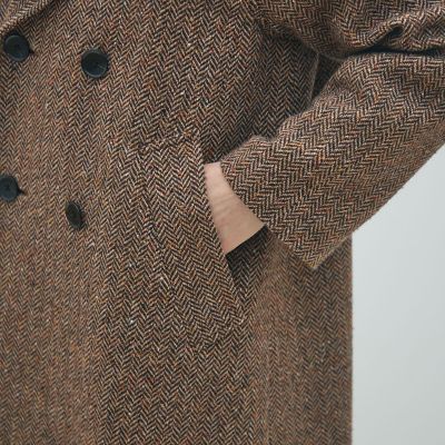 カラーネップヘリンボーン ダブルブレストロングコート | maison