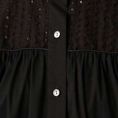ストレッチブロード　ヨークギャザーブラウス
