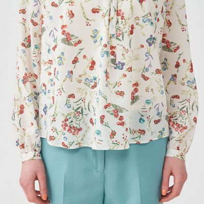 ワイルドフラワープリント ボウタイブラウス | maison TOMORROWLAND