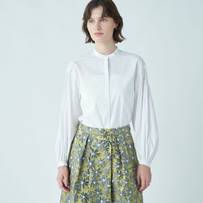 ■専用■【新品】トゥモローランド 2,3万円 ピンタックブラウス ホワイト セール】 ホワイトコンビネーション スタンドネックブラウス