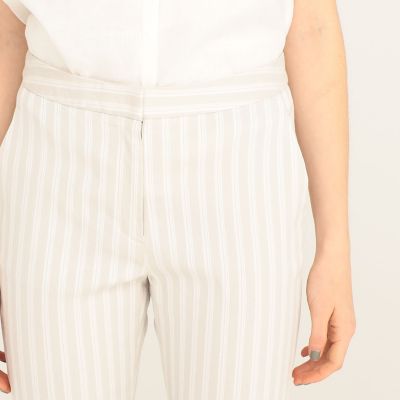 ハイパワーストレッチ バックスリットパンツ | maison TOMORROWLAND