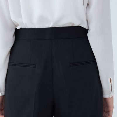 シャイニーピンヘッド　ストレートパンツ