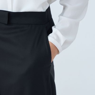 シャイニーピンヘッド　ストレートパンツ