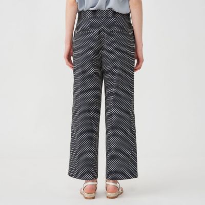 ダイスストレッチ　ストレートパンツ