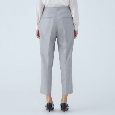 トゥモローランドコレクション　シルキーピンヘッド ペンシルパンツ　2023SS トゥモローランドコレクション シルキーピンヘッド ペンシル