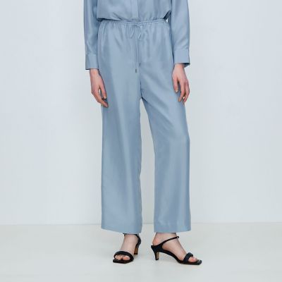 美品✨ ドゥロワー 24SSナナコギャザーコットンツイードパンツ ライトブルー シルクサンドウォッシュ ドローストリングパンツ | maison