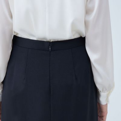 シャイニーピンヘッド　ストレートスカート