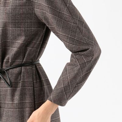 ウールカラーグレンチェックオーバープレイド　ネックタックワンピース