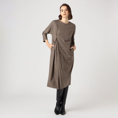 ＜maison TOMORROWLAND＞スーパーシャークアシンメトリータックワンピース