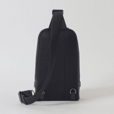 【美品】BLACK LABEL CRESTBRIDGE ボディーバッグ ライトウェイトコーデュラバリスティックスマートボディバック（バッグ