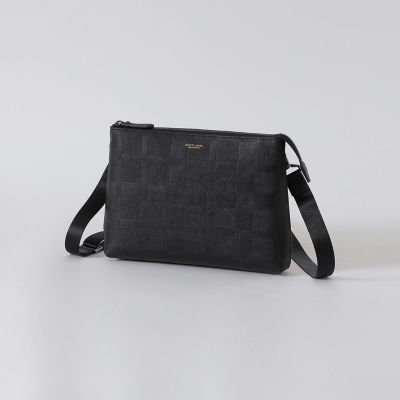 エンボスチェックスクウェアサコッシュ | BLACK LABEL CRESTBRIDGE