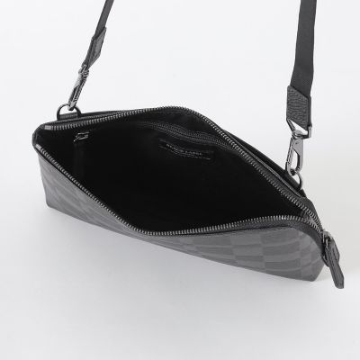 エンボスチェックスクウェアサコッシュ | BLACK LABEL CRESTBRIDGE 