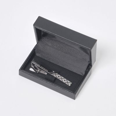クレストブリッジチェックハーフダイヤカットタイバー | BLACK LABEL