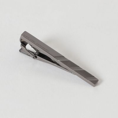 ストライプハーフダイヤカットタイバー | BLACK LABEL CRESTBRIDGE