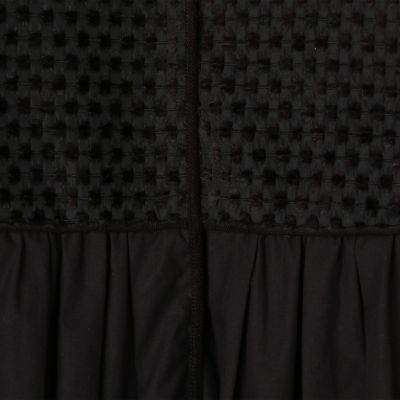 ブラックコンビネーション　ペプラムブラウス