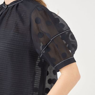 テクスチャーコンビ　ランタンスリーブブラウス