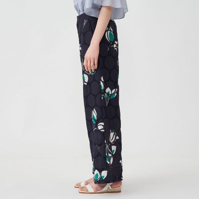 アイレットフルール　ストレートパンツ
