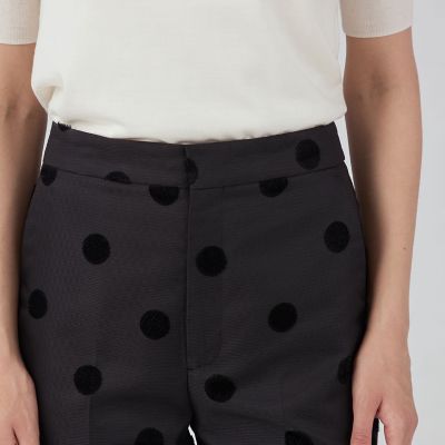 モールドット　スリムパンツ