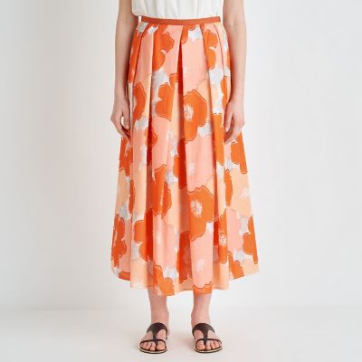 【新品未着用】Harrods　ハロッズ　上品タックフレアスカート　サイズ３（L） 新品未着用】Harrods ハロッズ 上品タックフレアスカート サイズ