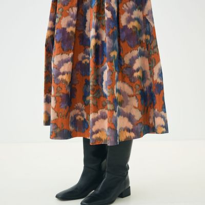 ヴァーミリオンプリント タックスイングスカート | maison